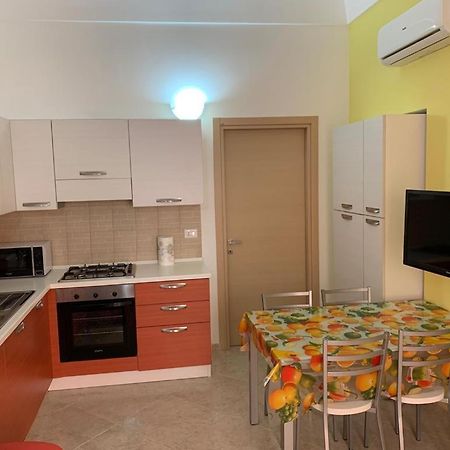 Casa Sul Porto Imbarco Tremiti Apartment Termoli Bagian luar foto