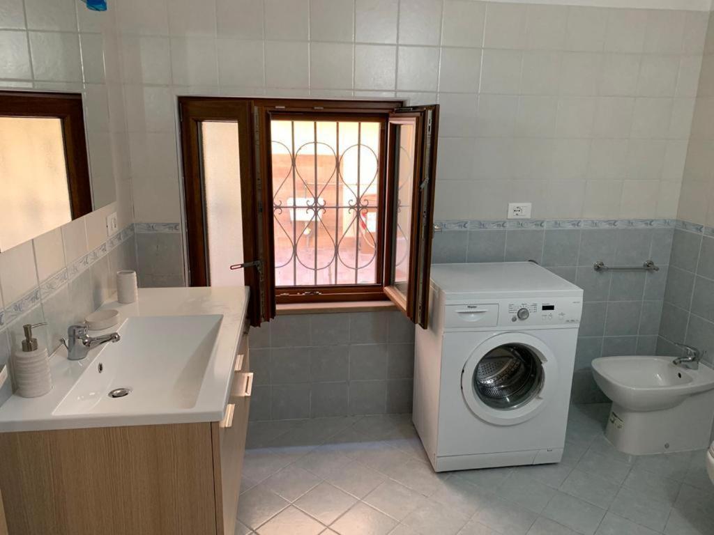 Casa Sul Porto Imbarco Tremiti Apartment Termoli Bagian luar foto